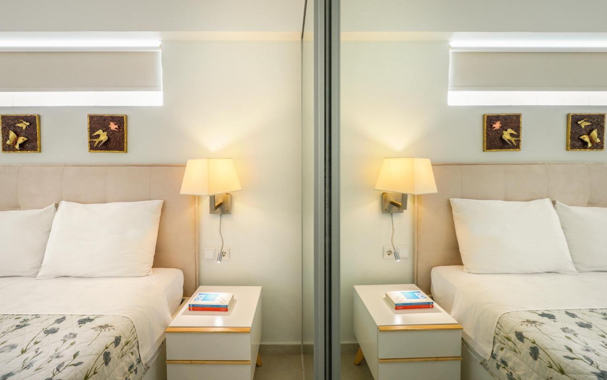 Elpiniki Luxury Apartments Nea Poteidaia Esterno foto