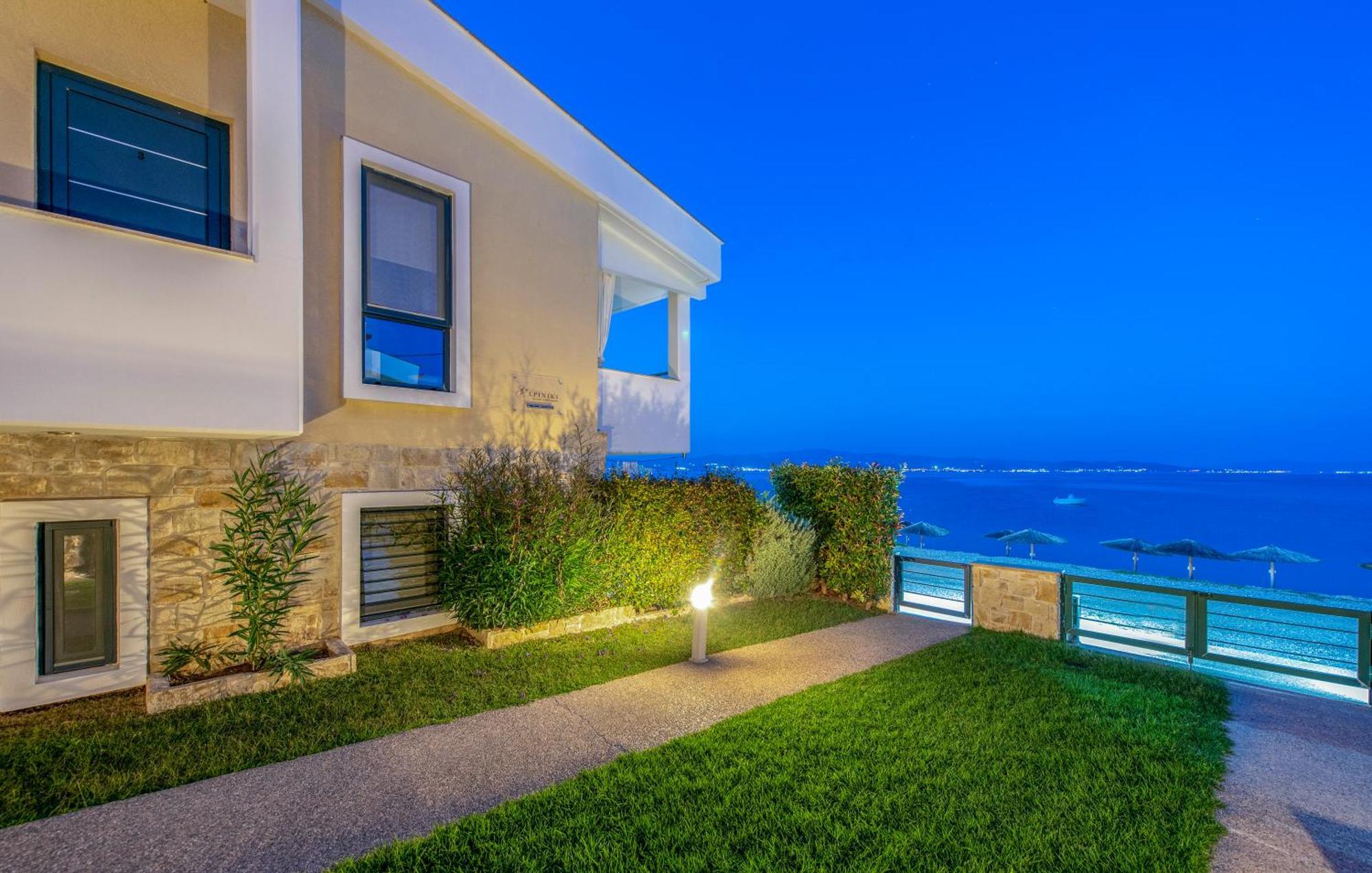 Elpiniki Luxury Apartments Nea Poteidaia Esterno foto