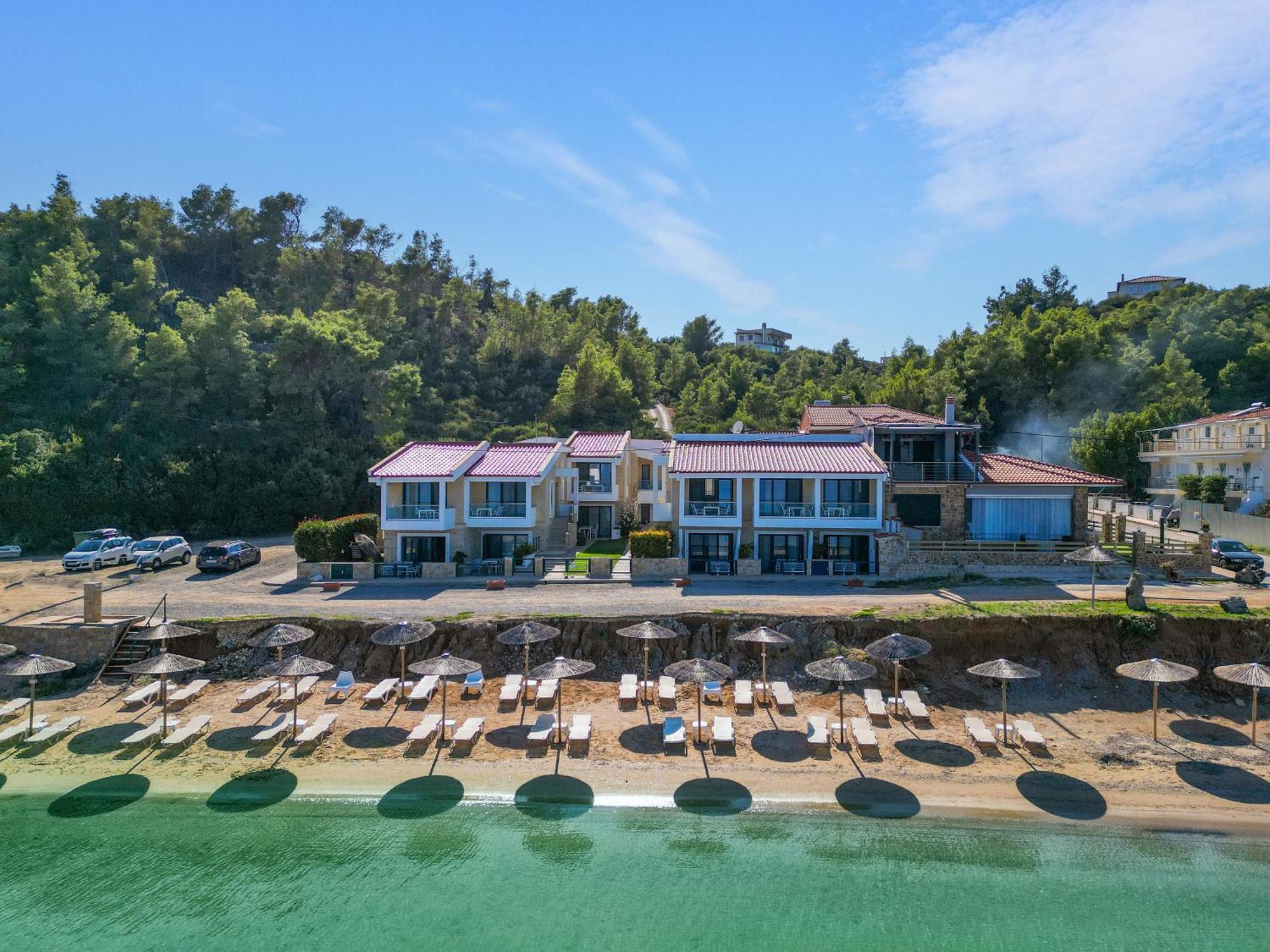 Elpiniki Luxury Apartments Nea Poteidaia Esterno foto